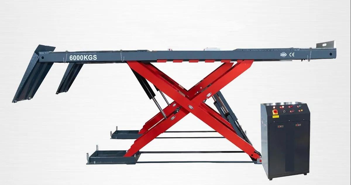 On-Ground Ultra-Thin Wheel Alignment Scissor Lift — 6.0T